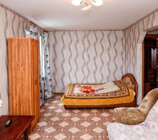 Apartment on Krasnoarmeyskaya 137