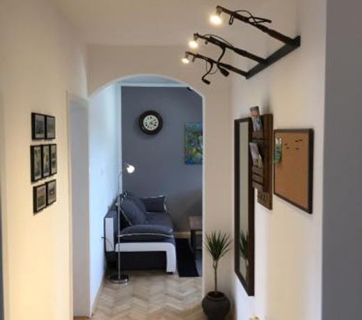 Apartment Gondola