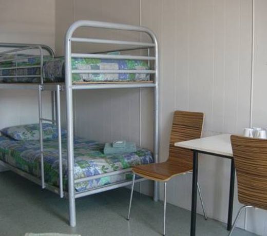 Greenacres Motel / Van Park
