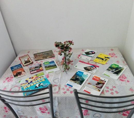 B&B Figura Apartments
