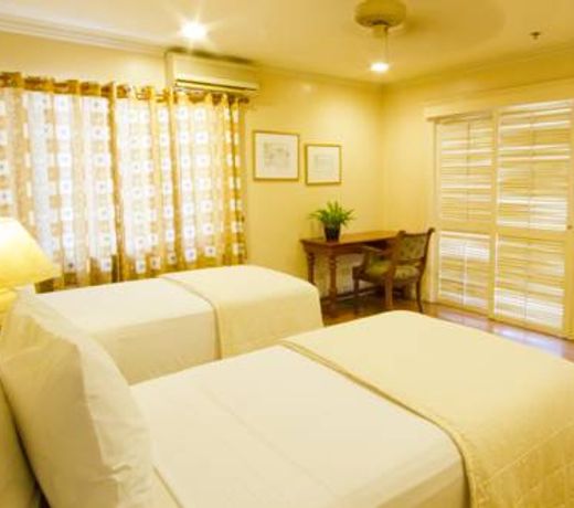 Sophia Suites Residence Hotel