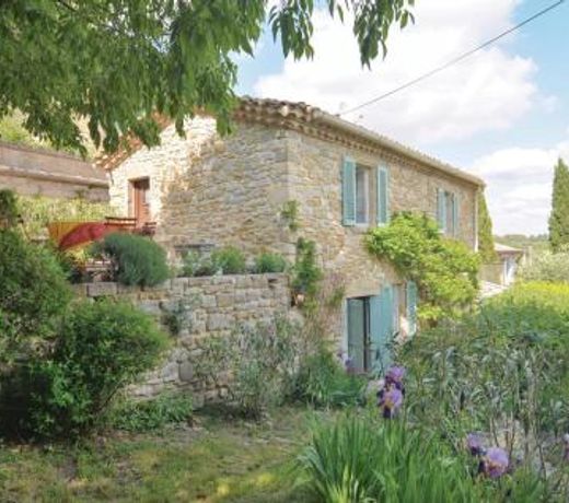 Awesome home in Castelnau-Valence with 2 Bedrooms and WiFi