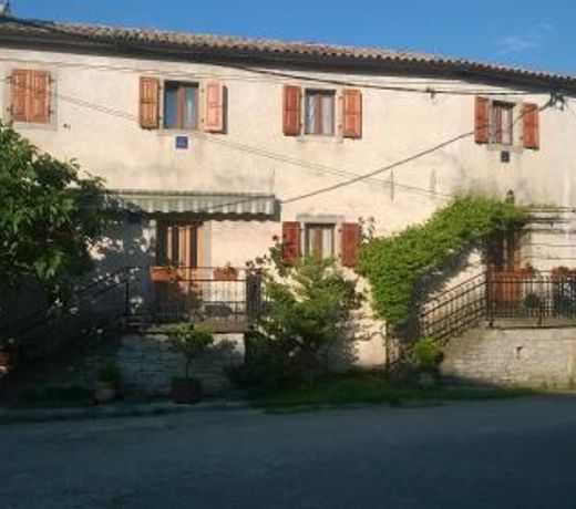 Family friendly apartments with a swimming pool Veli Mlun, Central Istria - Sredisnja Istra - 13099