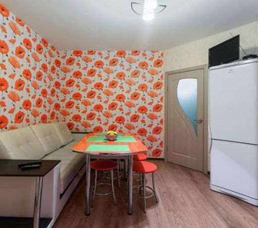 Apartment on Perevertkina 1/7
