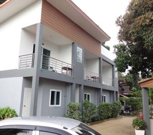 Maenam Villa Hotel