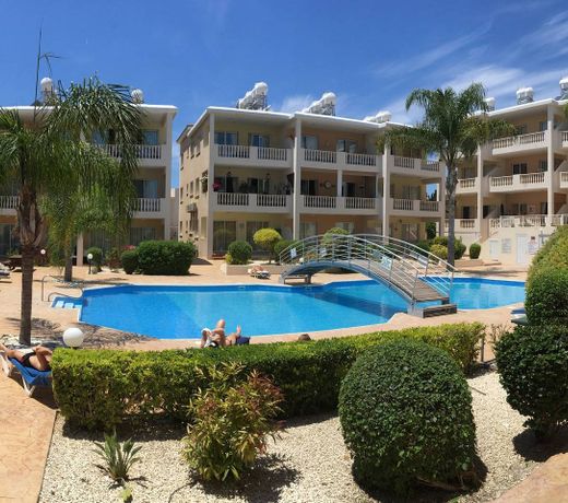 Diana Gardens