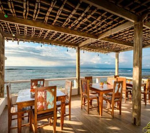 The Point Beach-Front Balangan