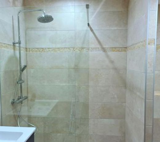 Studio meublé face au golf