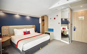 Holiday Inn Express - Istanbul - Atakoy Metro, an IHG Hotel