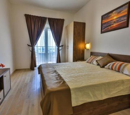Sunny Villa Jasmine