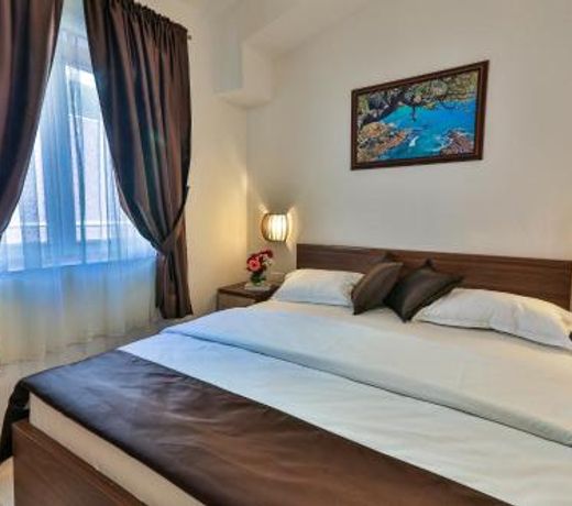 Sunny Villa Jasmine