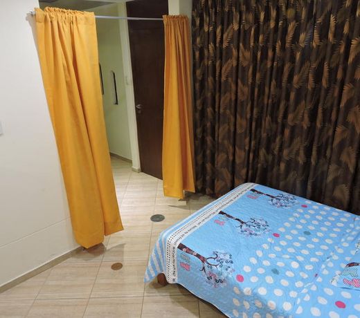 Family Home for Travelers