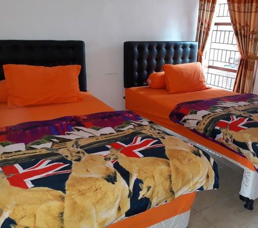 Dannu's Homestay & Ijen, Bromo Tour