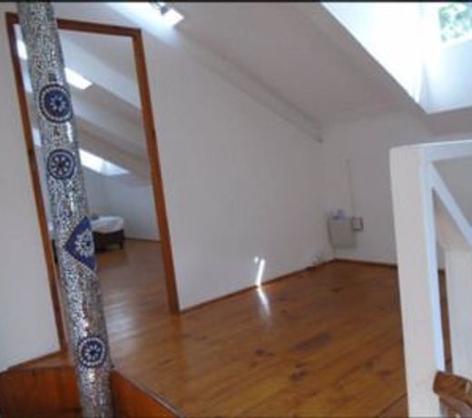 Zen Too Holiday House