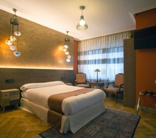 Hostal Rodas Pamplona