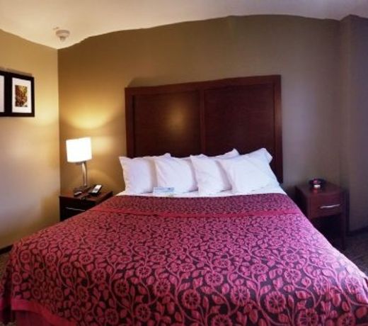 Days Inn by Wyndham Brooklyn Marine Park