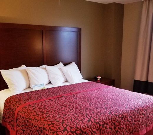 Days Inn by Wyndham Brooklyn Marine Park