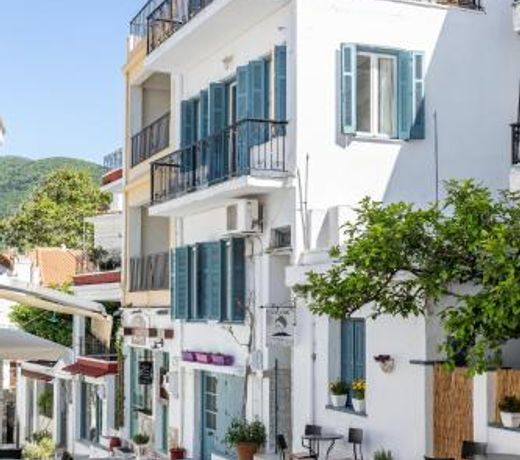 Yiayia's guesthouse