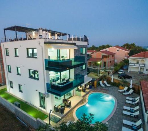 Luxury Apartments VilaMaloca