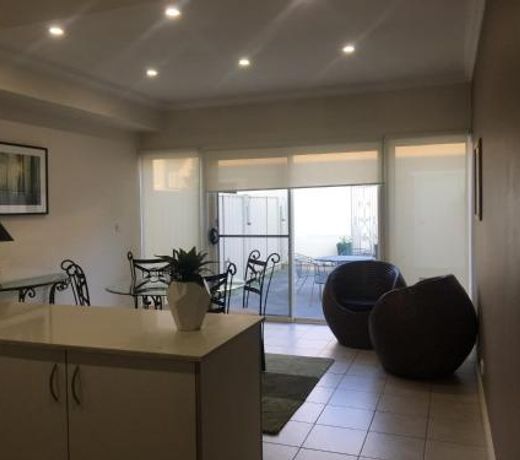 Travers Street Apartment