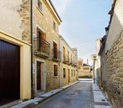 Casa Roblan