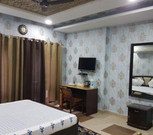 Neetu's Home Stay