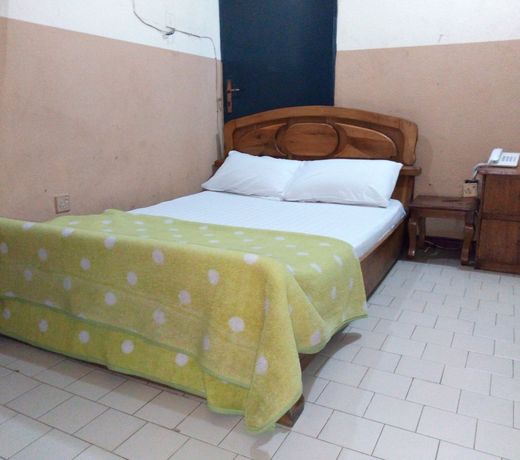 Feligold Royal Hotel