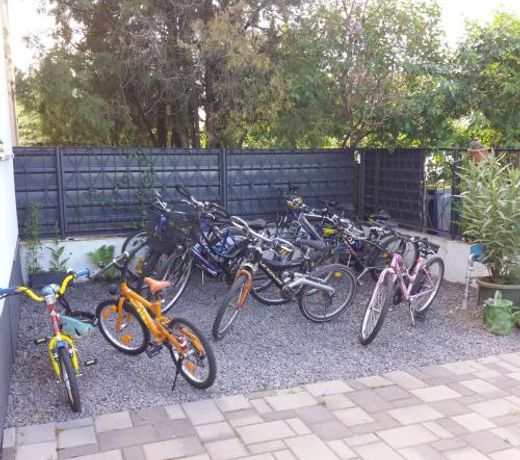 Aliz Apartman