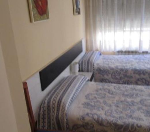 Hostal Becares