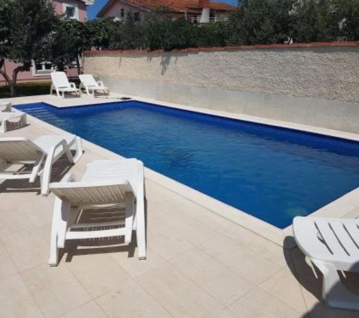 Vacation house "Viola"