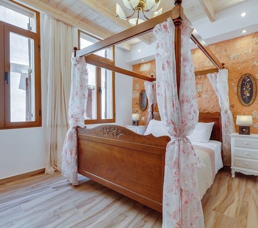 Hamam Suites Portou