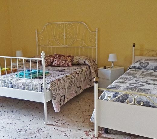 B&B Tanese