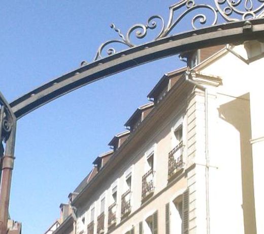 Aux Bijoux de Colmar - Le Saphir - 1 PARKING GRATUIT