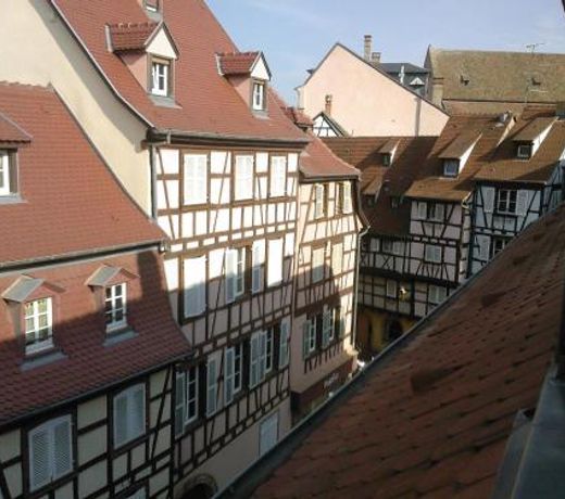 Aux Bijoux de Colmar - Le Saphir - 1 PARKING GRATUIT