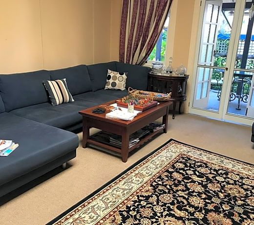 Guest House on Hyde