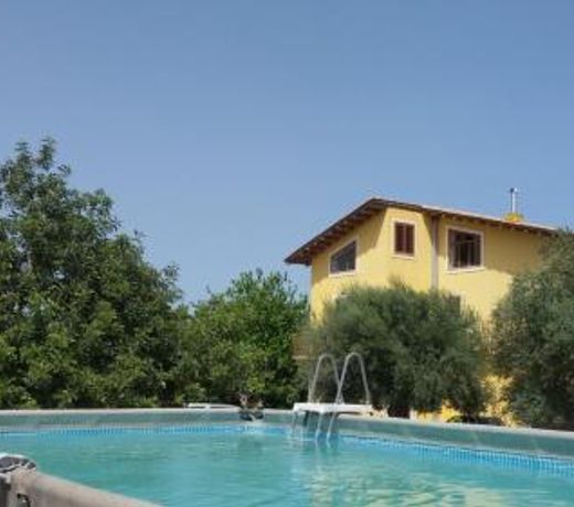 Dimore del Carrubo - villa con piscina