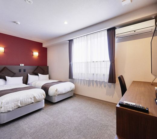 Hotel Kan Raku Honjo Waseda Ekimae