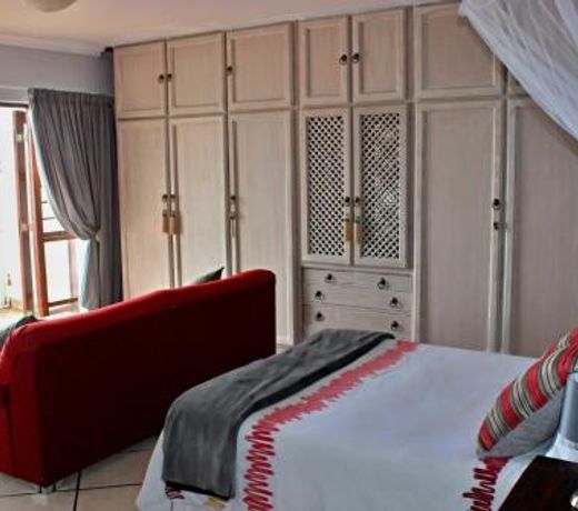 Walkerbay Accommodation