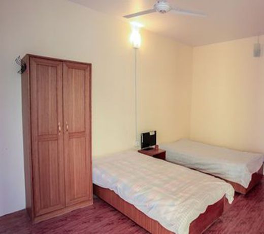 Backpackers Home