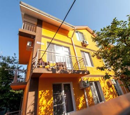 Schastlivy Slon Guest House