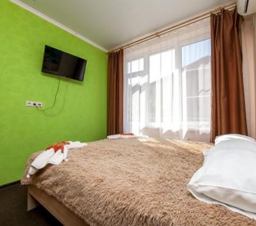 Schastlivy Slon Guest House
