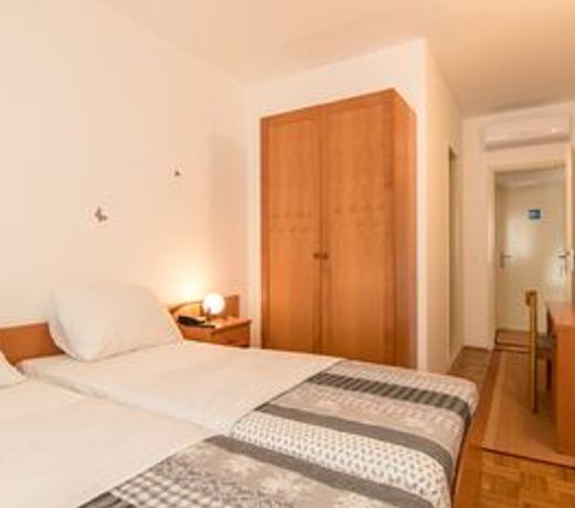 Hotel Barba