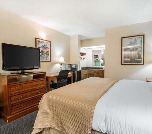Quality Inn