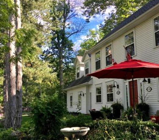 Darlington House Bed and Breakfast
