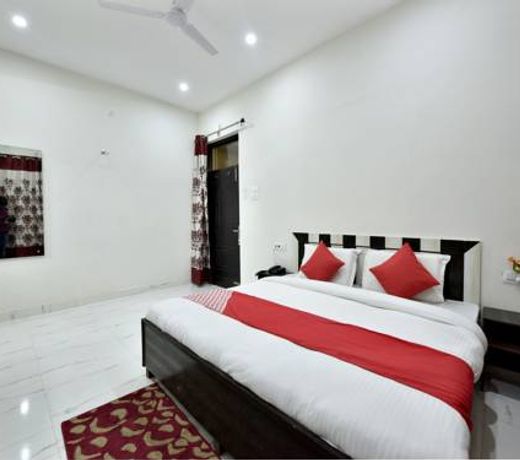 OYO 12662 Hotel Granite Peak
