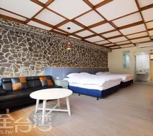 Ace House