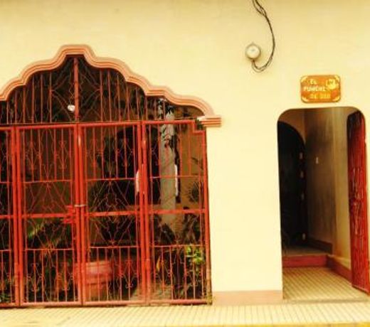 Punche de Oro-Guest House