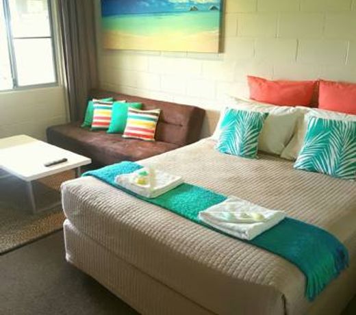 Forrest Beach Hotel/motel