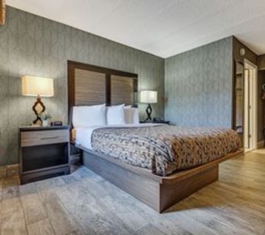 Blue Creek Inn