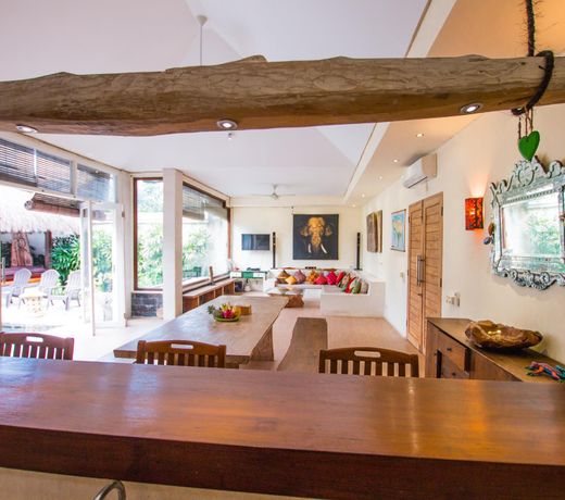 Villa Matahari